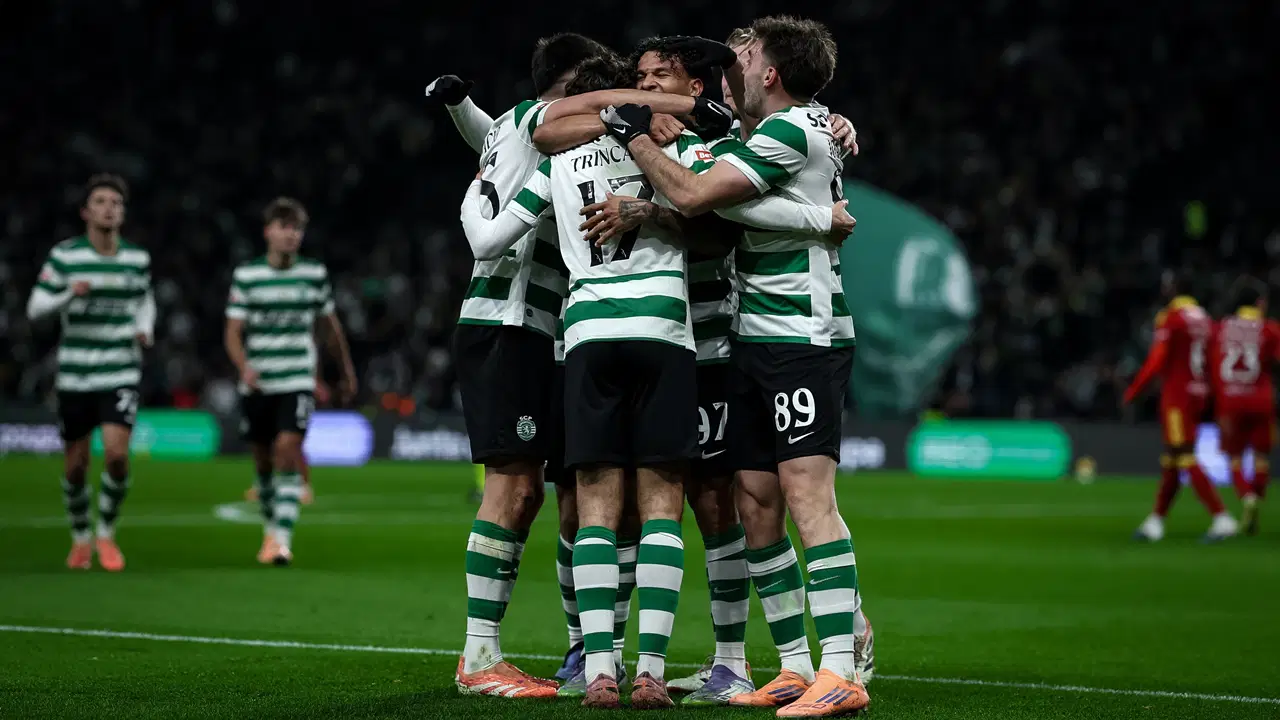 Lider Porto'yu takibini sürdürdü: Sporting Lizbon, 4 golle kazandı! 