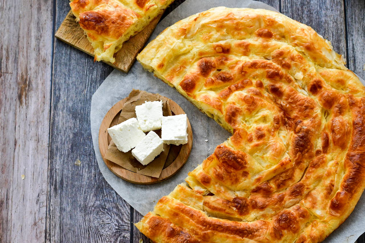 Balkan mutfağından çay saatine çok yakışan çıtır lezzet: Banitsa tarifi