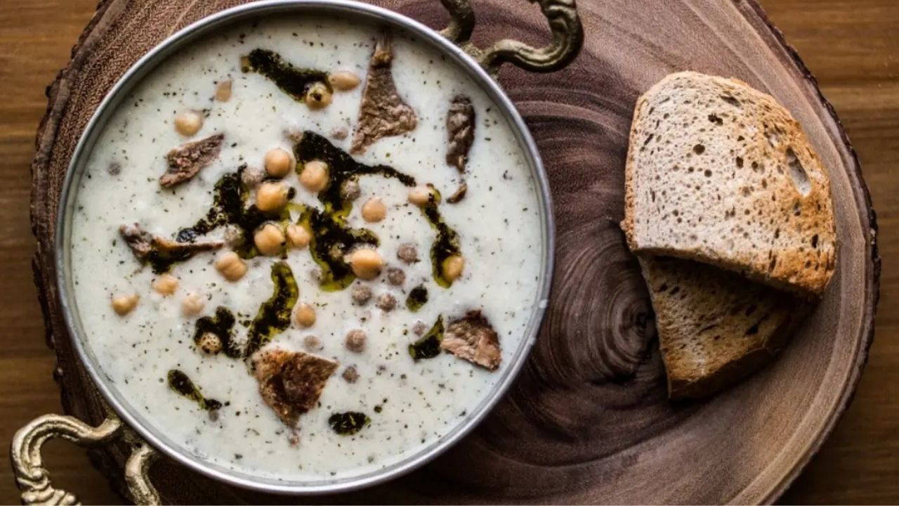 Türk mutfağının enfes lezzeti: Lebeniye çorbası tarifi