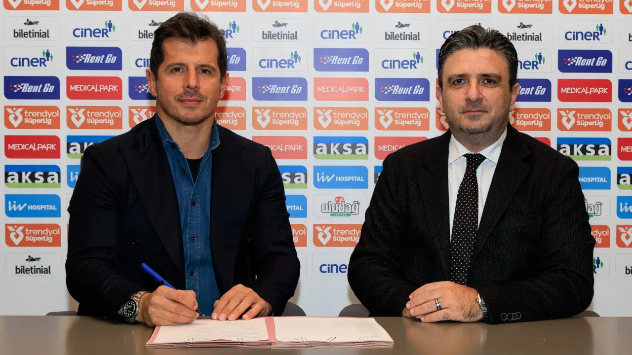 Emre Belözoğlu yeni takımına resmen imzayı attı!
