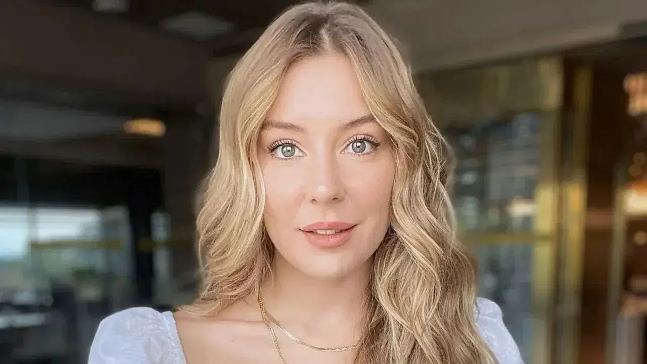 Geçen yıl bebeğini kaybetmişti: Ünlü oyuncu Ege Kökenli müjdeli haberi duyurdu