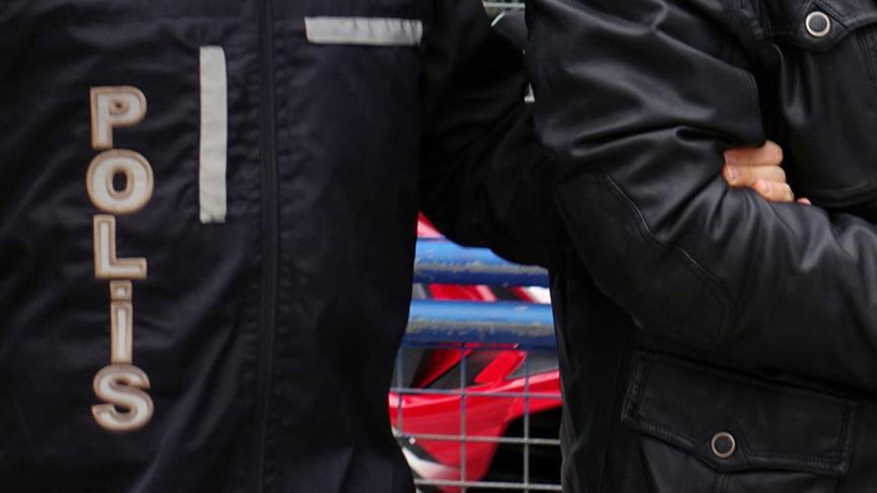 Otel sahibinden rüşvet aldığı iddia edilen zabıta tutuklandı