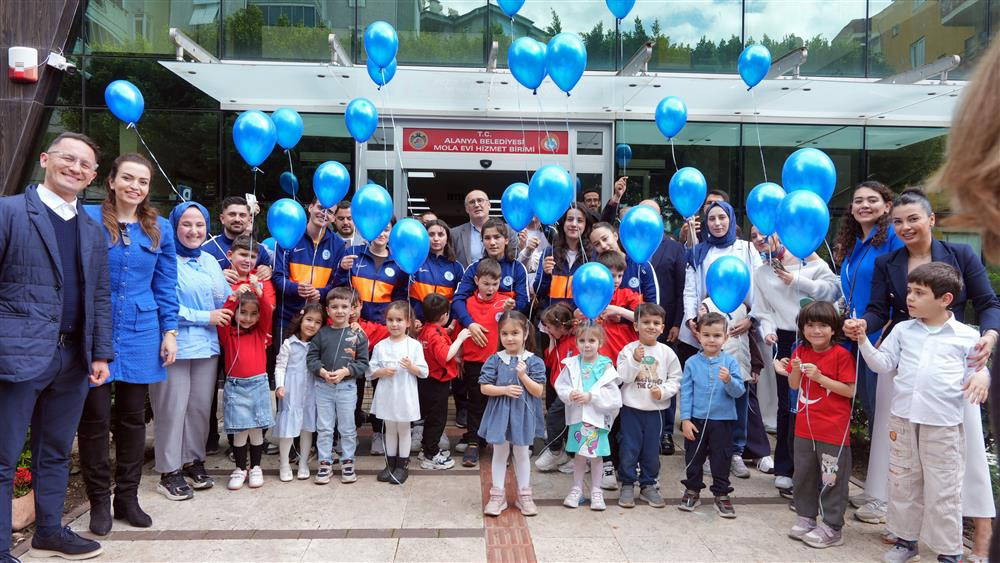 Otizmli bireylerden barış çağrısı