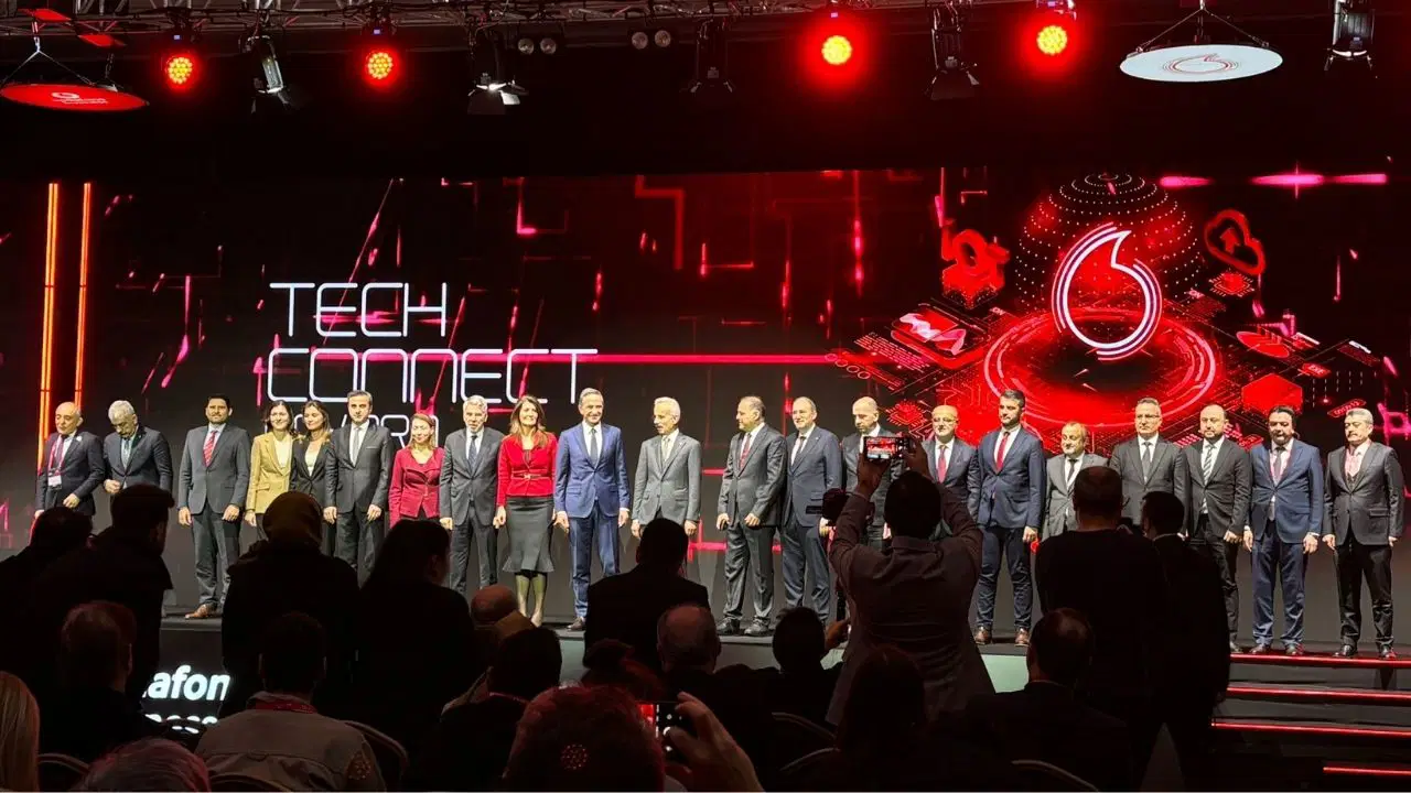 Vodafone, 5G teknolojisini tanıttı: ‘İletişim hızı 10 kat artacak’