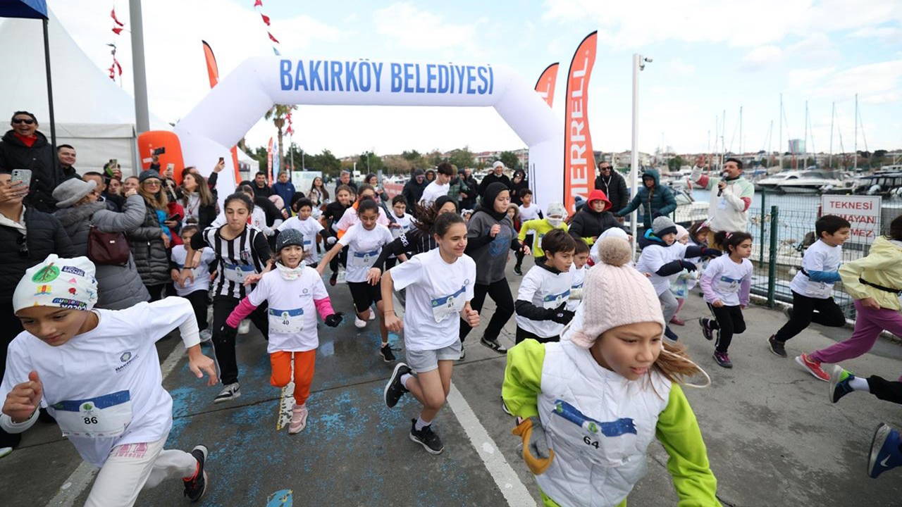 Öğretmenlere saygı, sporla taçlanıyor