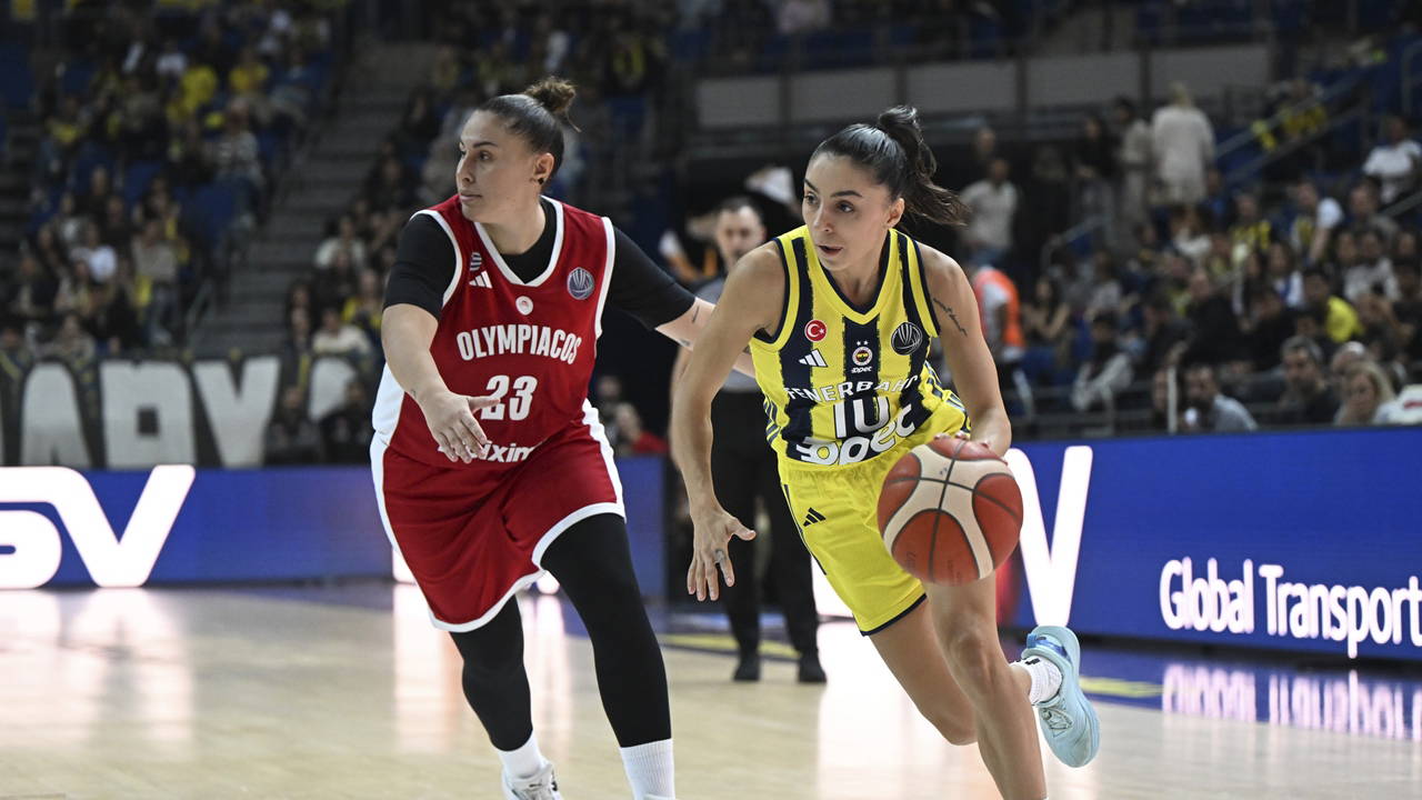 Fenerbahçe Opet'ten Olympiakos'a 21 sayı fark!