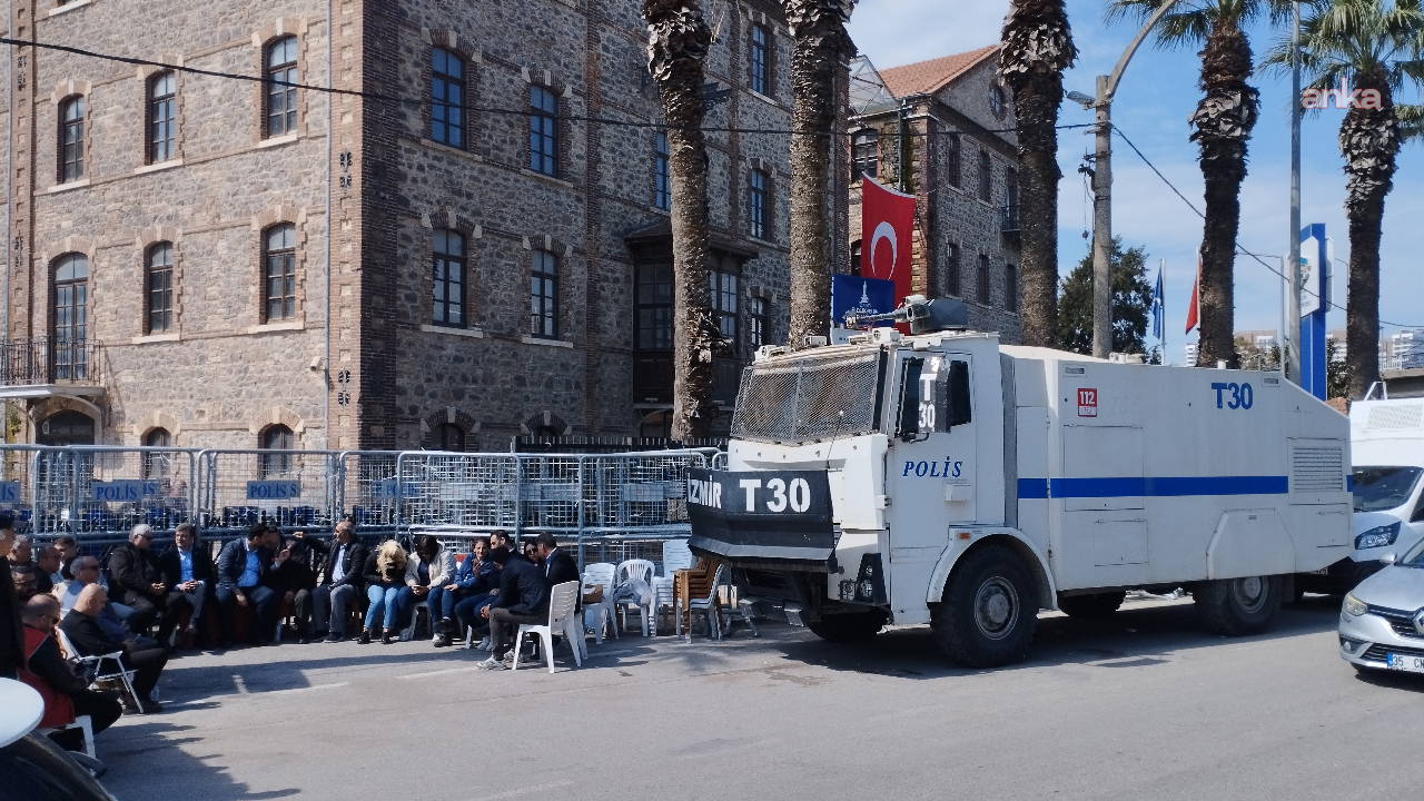 Meslek Fabrikası direnişi sürüyor: Miting hazırlıklarına başlandı