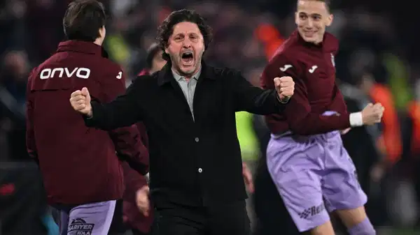 Trabzonspor'dan Fatih Tekke paylaşımı: 'Korkaklar her gün...