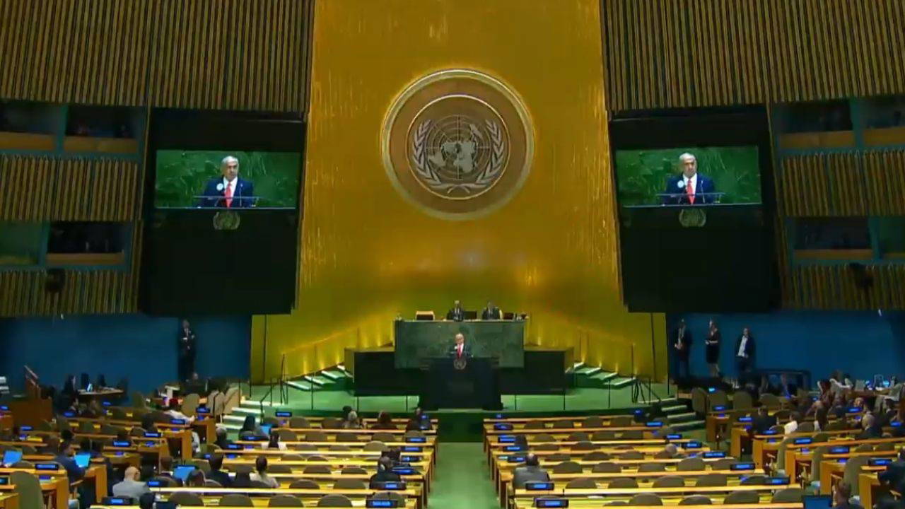 Netanyahu BM’de boş salona konuştu!