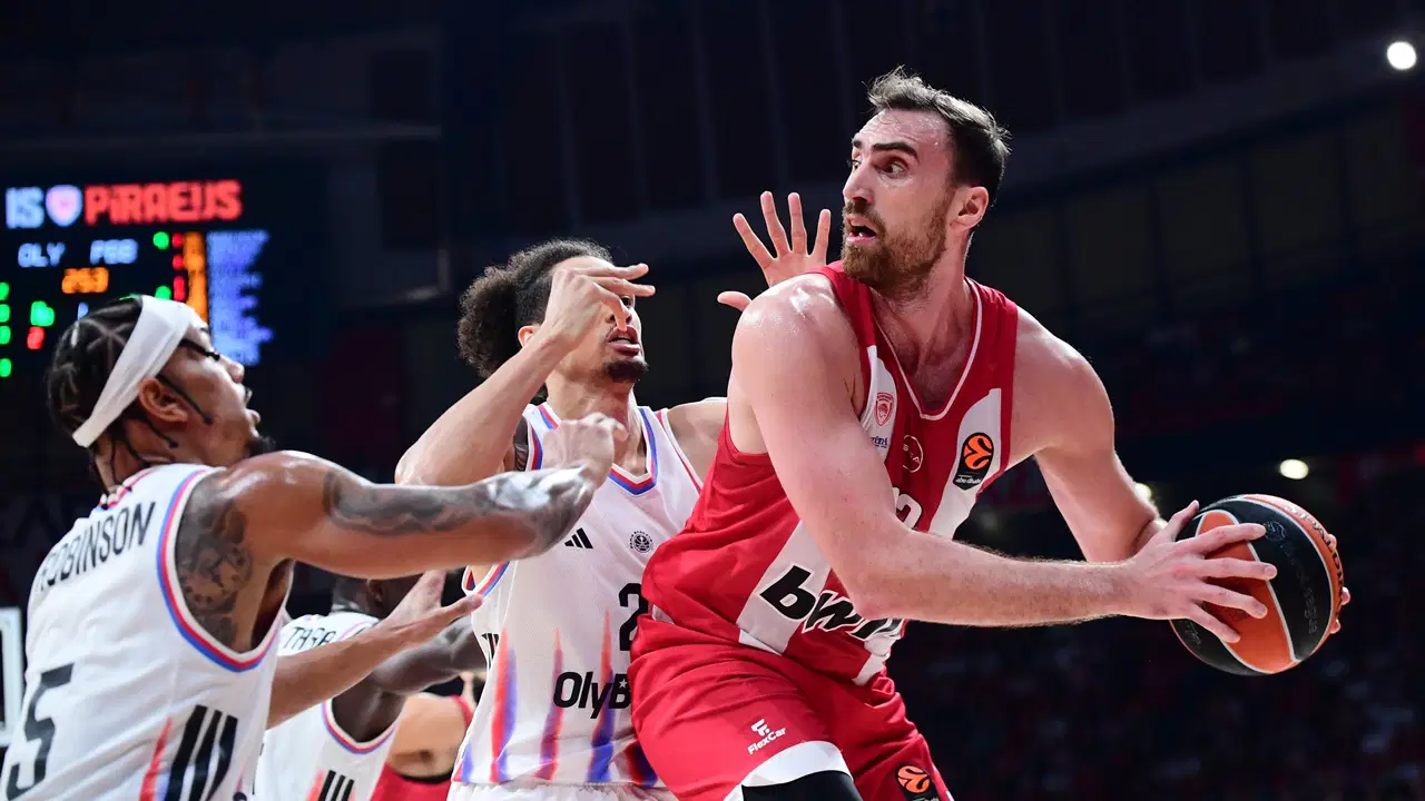Olympiacos, Paris Basketball'u mağlup etti!
