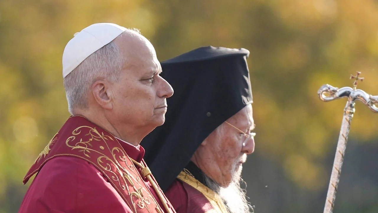 Papa İznik'ten sonra İstanbul'a geldi