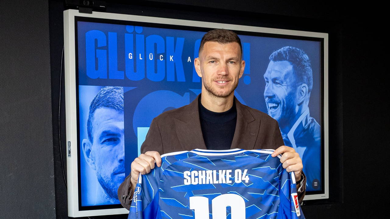 15 yıl sonra geri döndü: Edin Dzeko'dan sürpriz imza! 