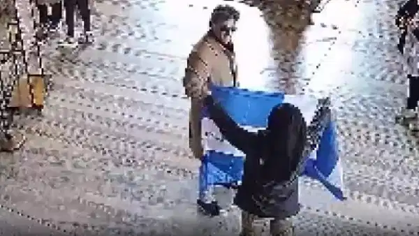 Ayasofya'da 'Ya Ortodoks ol ya da öl' yazılı Bizans bayrağı açtılar: 2 kişiye tutuklama