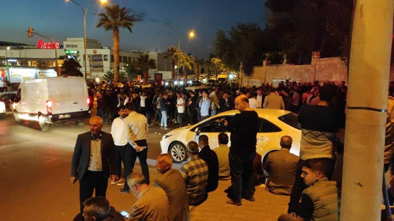 Cenazede 'park cezası' kavgası: Polisler ceza yazmak istedi, 9 kişi yaralandı