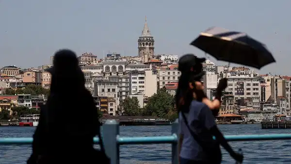 AKOM'dan İstanbul için Afrika ve Basra sıcaklık uyarısı: Hafta sonu hava nasıl olacak?