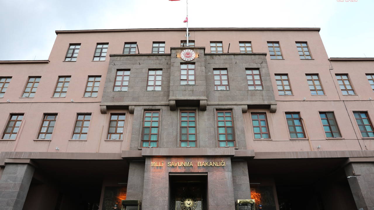 MSB: 'Irak ile güvenlik alanındaki iş birliği kesintisiz şekilde devam ediyor'