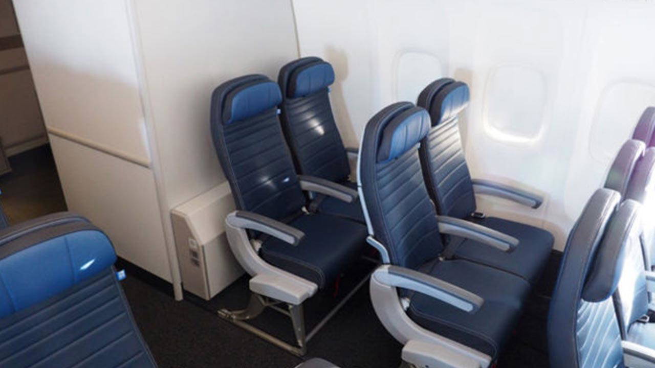 İki hava yolu şirketine "penceresiz pencere kenarı koltuk" davası açıldı
