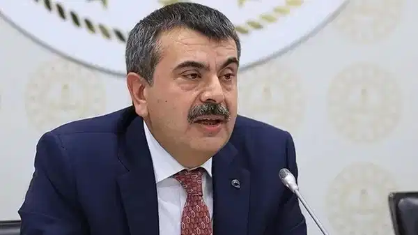 Yusuf Tekin duyurdu: 'Laikliği Birlikte Savunuyoruz!' bildirisine imza atanlara dava!