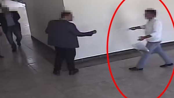 Sivrihisar Belediyesi'nde saldırı: Başkan Yardımcısı Mehmet Taş yaralandı