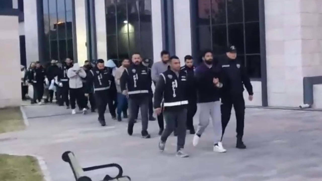 Gökçeada'da 'nitelikli yağma' operasyonu: 9 tutuklama