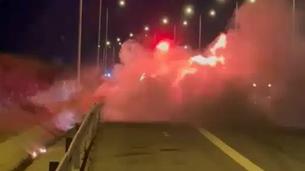 Kuzey Marmara Otoyolu’nda seyir halindeki otomobil yandı