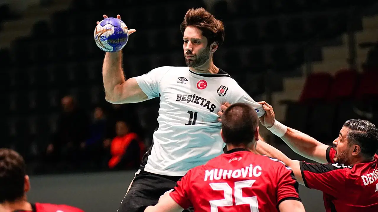 Beşiktaş, Spor Toto'yu devirdi, namağlup liderliğini sürdürdü!