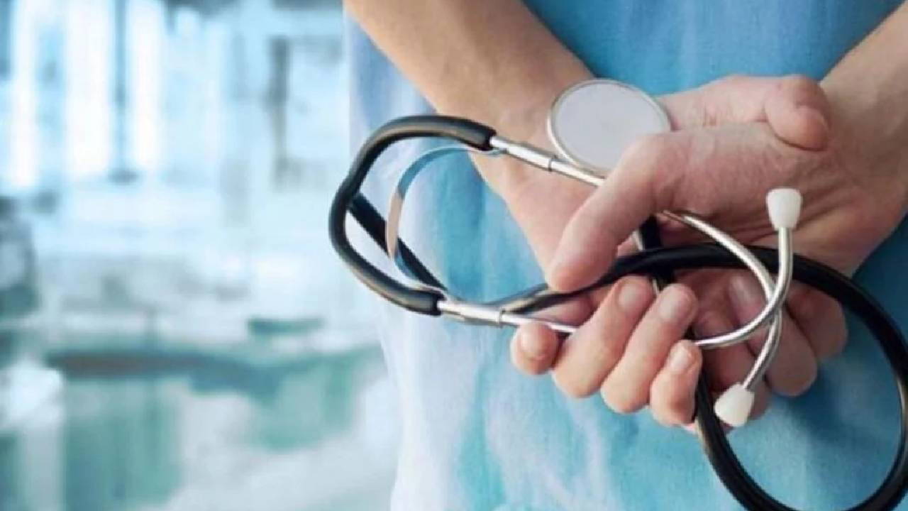 Uzmanlar mesai dışı endoskopi ve ameliyat işlemlerinin tehlikeli olabileceğine vurgu yaptı: 'Sağlık ekip işidir'