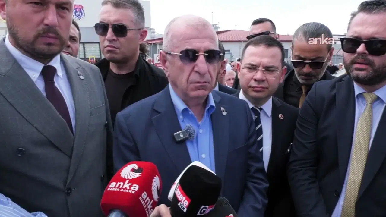 Ümit Özdağ, Sinem Dedetaş ve Oğuzhan Uğur'u cezaevinde ziyaret etti