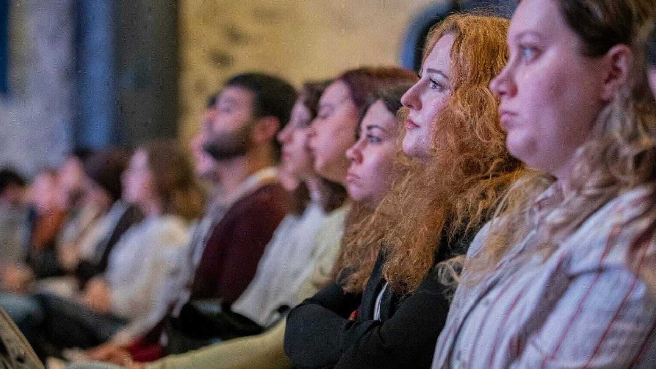 İzmir'de ne eğitimde ne istihdamda olan gençler için yol haritası