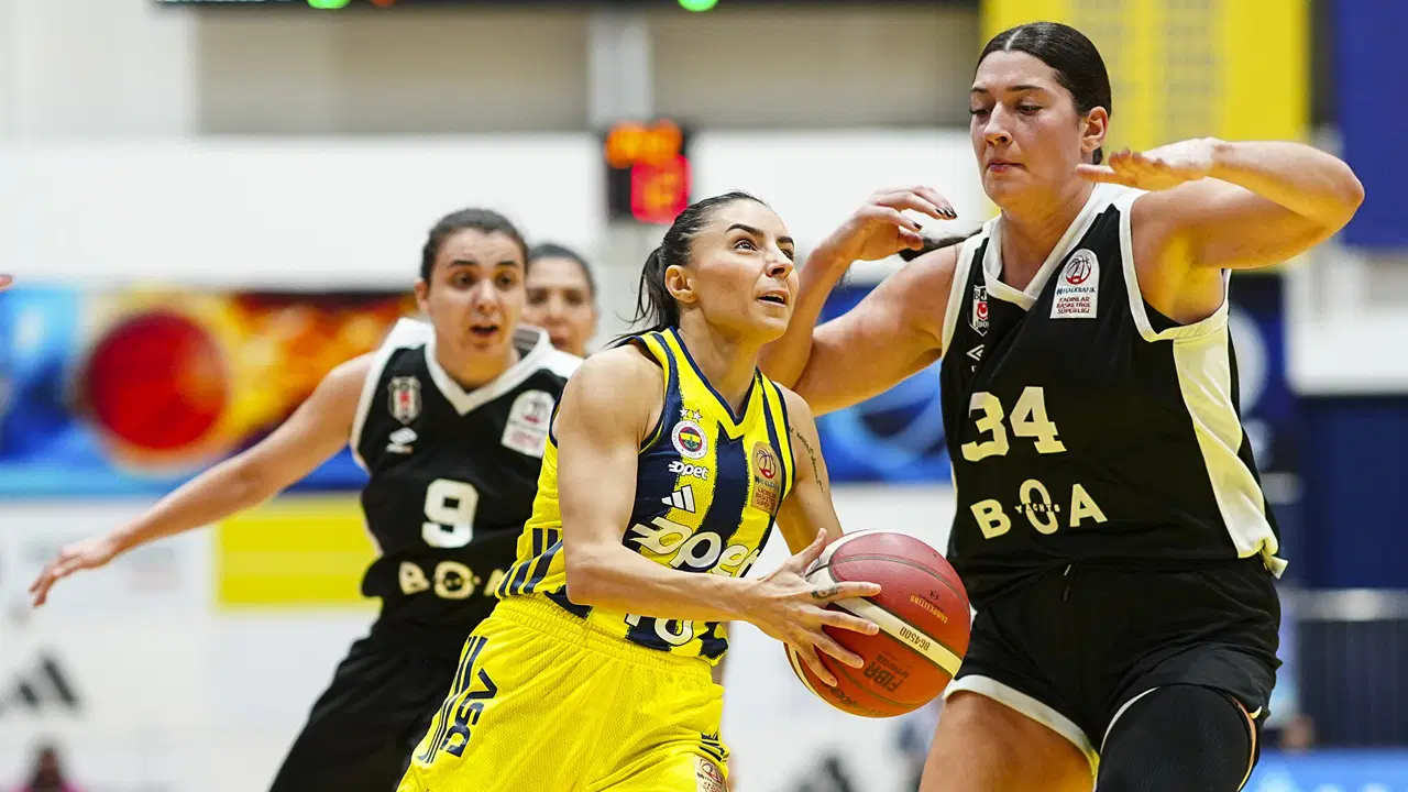 Fenerbahçe Opet, Beşiktaş'ı farklı mağlup etti!