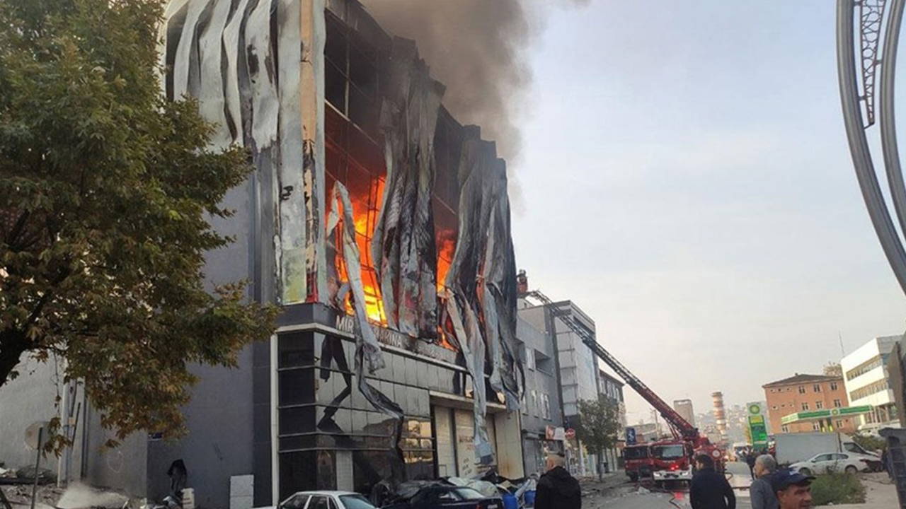 Yaralı olarak çıkarılmıştı: Dilovası’ndaki fabrika yangınında can kaybı 7’ye yükseldi