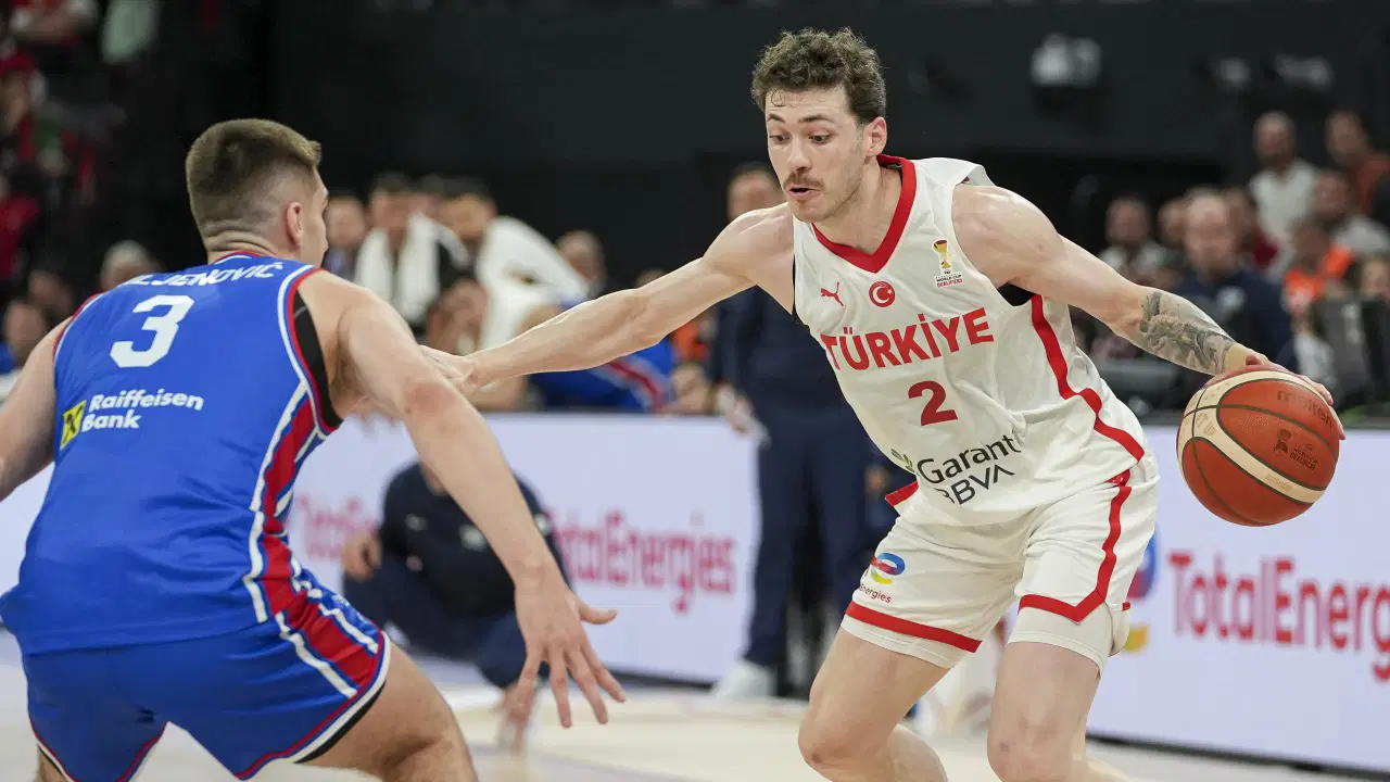 12 Dev Adam'dan Sırbistan'a geçit yok: Dünya Kupası yolunda 4'te dört yaptı!