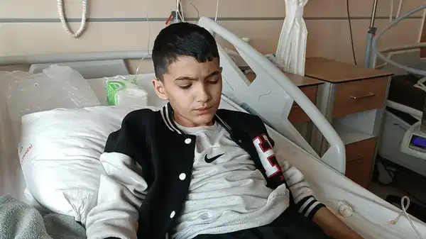 13 yaşındaki Muhammed 52 gündür aralıksız öksürüyor