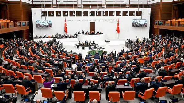 Meclis Yeni Dönemde İleri Sarıyor: Kızılay, Booking ve Yargı Reformu Ön Планında