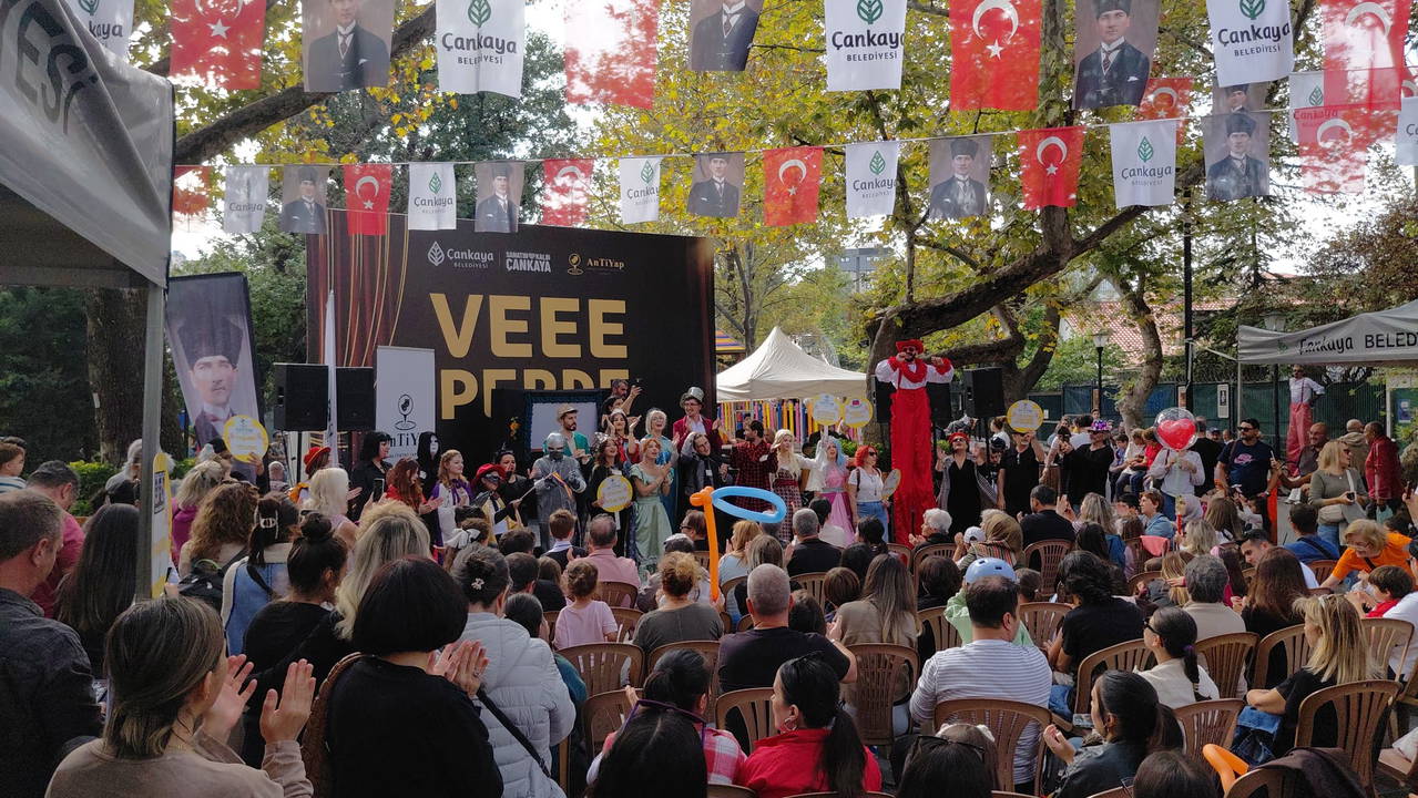 AnTiYap üyesi özel tiyatrolar yeni sezona Kuğulu Park’ta 'merhaba' dedi
