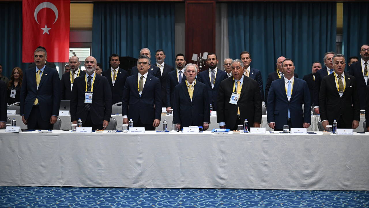 Fenerbahçe'de yüksek divan kurulu toplantısı başladı