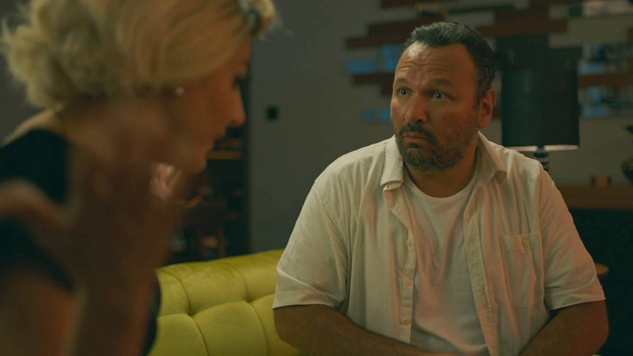 Hareket Sekiz filminin konusu ne? Hareket Sekiz filminin oyuncuları kim?