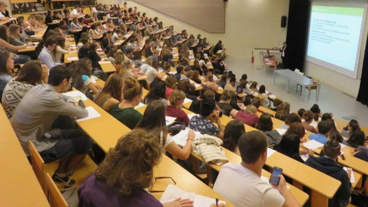 Üniversiteler 3 yıl mı olacak? Üniversiteler ne zaman 3 yıl olacak?