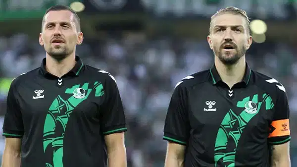 Sakaryaspor'da iki isim için yeni karar!