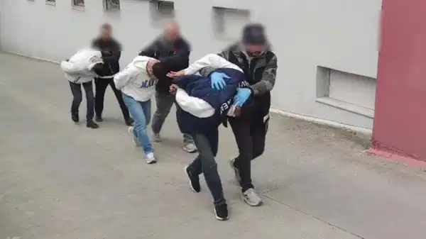 Binlerce uyuşturucuyla yakalandı, 'babam hasta' dedi!