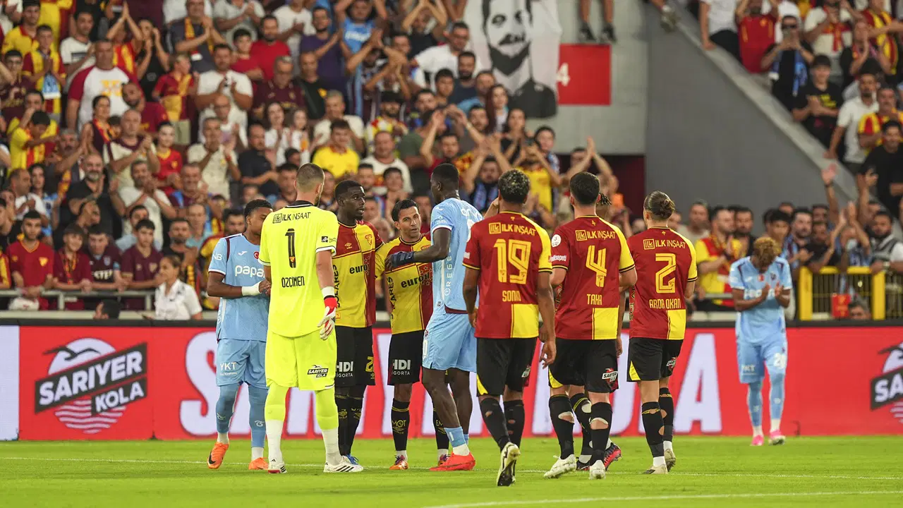 İsmail Köybaşı'ndan duygusal veda: Gözyaşlarını tutamadı