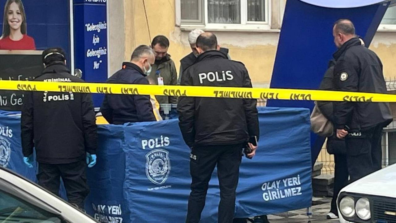 47 yaşındaki erkek cadde üzerinde ölü bulundu