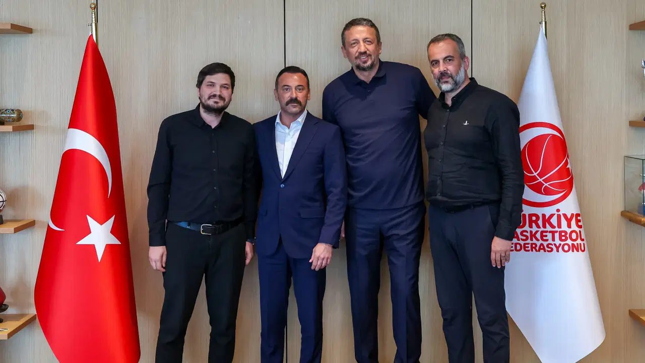 Galatasaray'dan Hidayet Türkoğlu'na ziyaret!