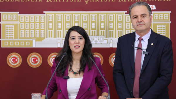 Birgün ve Evrensel gazetelerine '1 Mayıs engeli' iddiası Meclis gündeminde