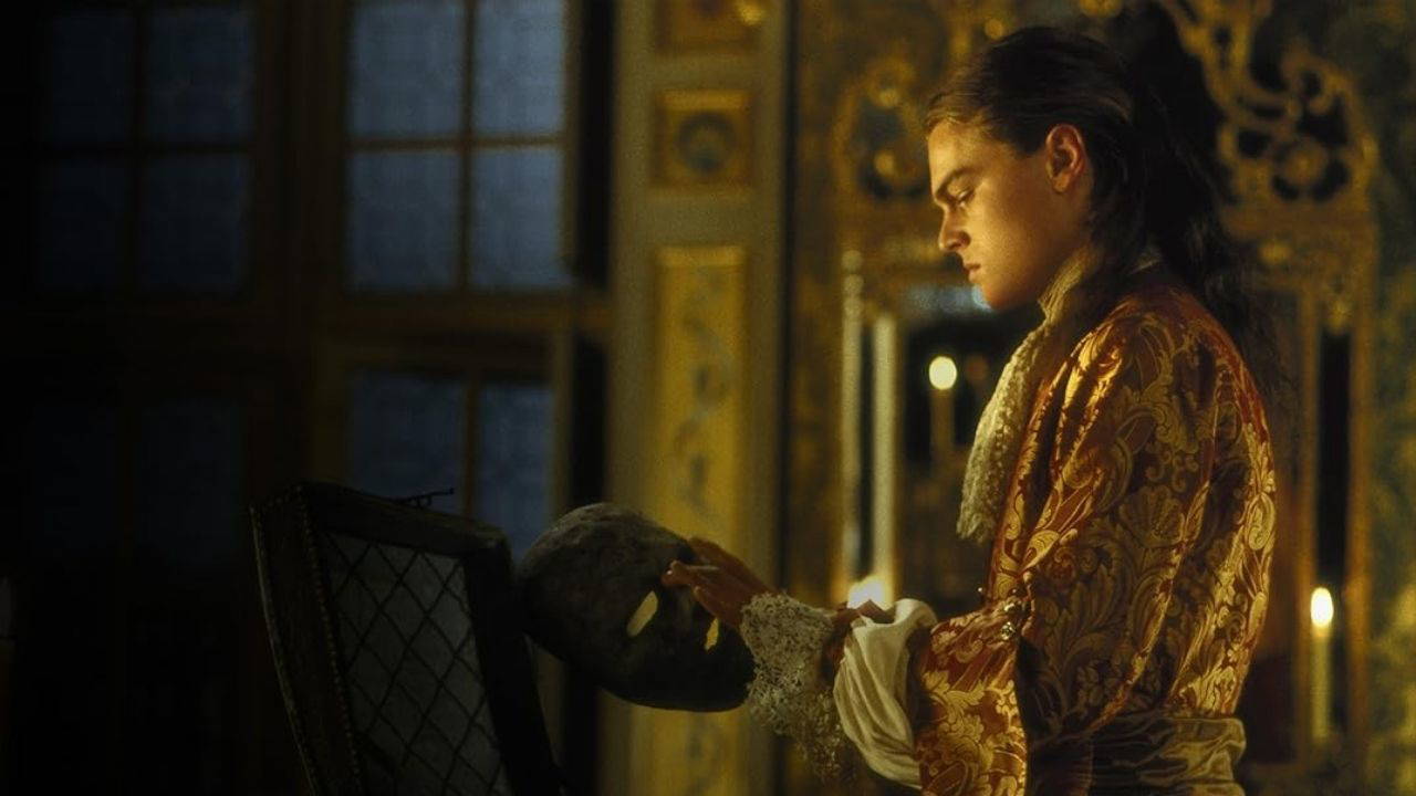 Demir Maskeli Adam filminin konusu ne? Demir Maskeli Adam filminin oyuncuları kim?