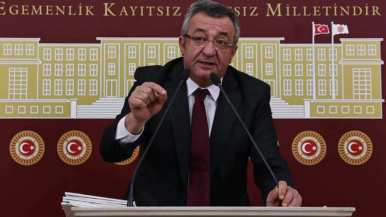 CHP’nin eski Grup Başkanvekili Engin Altay’dan ‘mutlak butlan’ çıkışı: ‘Pimi çekilmiş bir bomba; Kemal Bey’e yönelik tepki öngörülenden çok büyük’