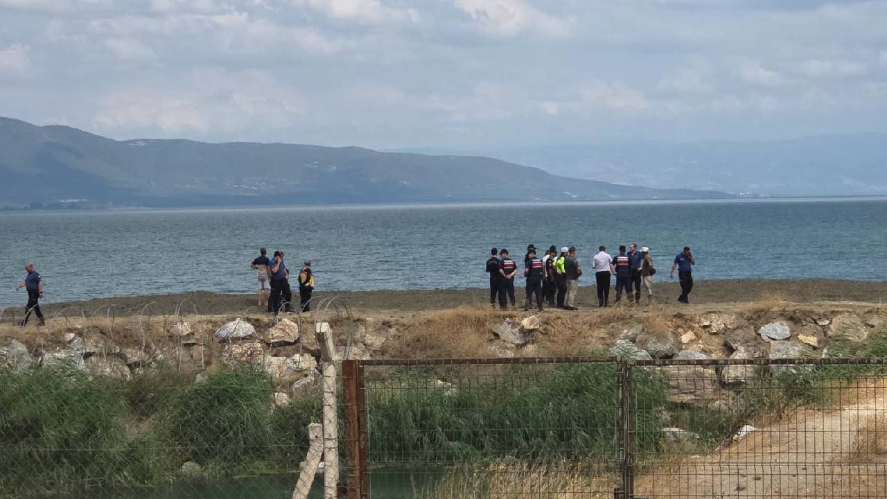  Göle giren 6 yaşındaki çocuk kayboldu!