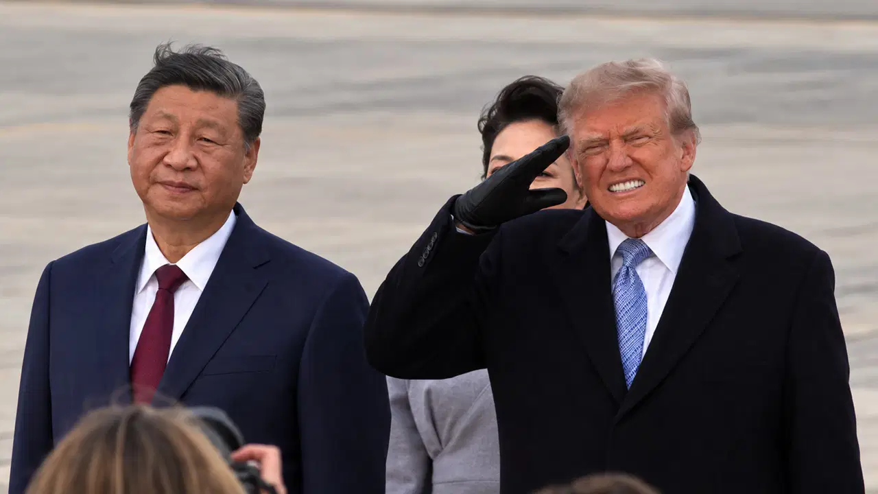 Trump ve Şi'nin buluşmasına B-1 bombardıman uçakları damga vurdu