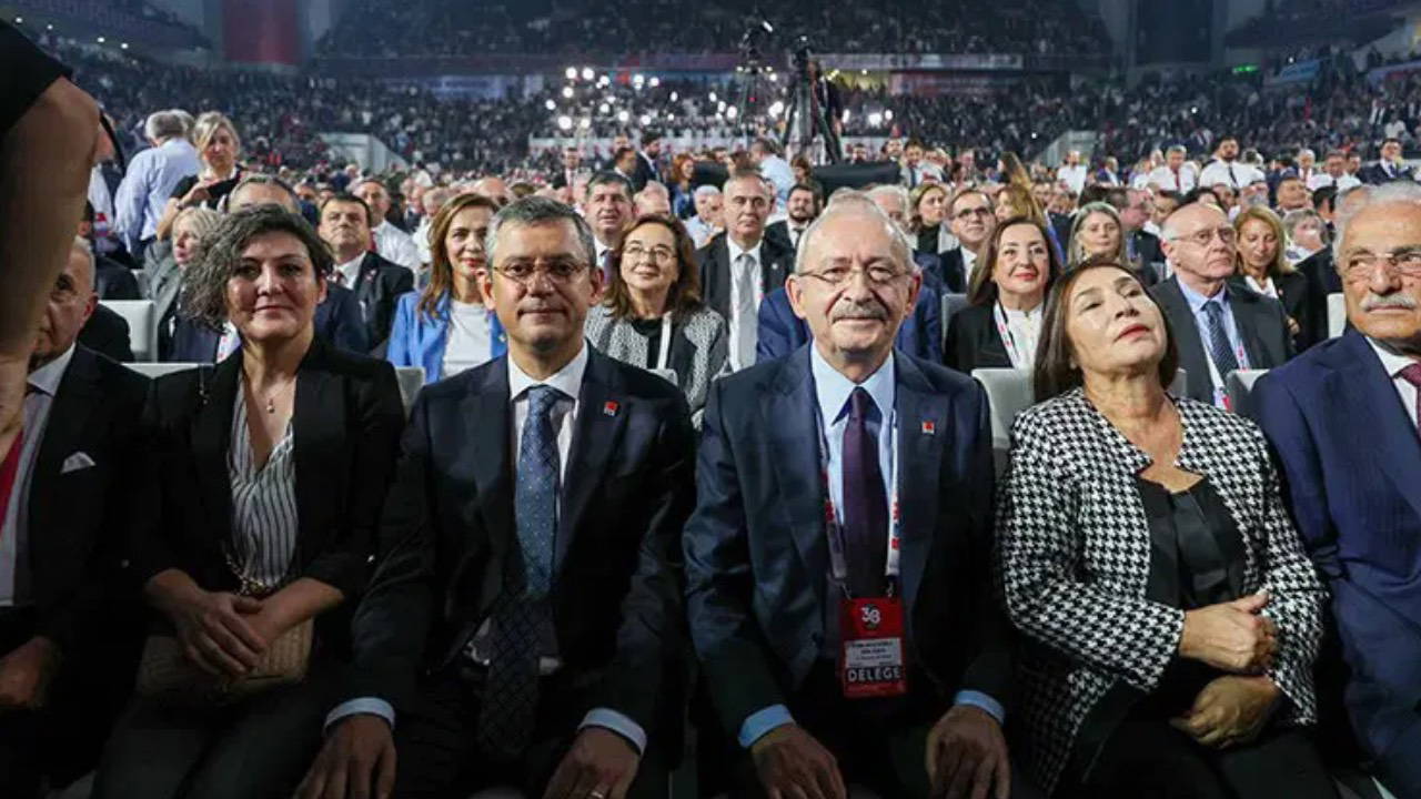 Özgür Özel’den Kritik Açıklama: ‘Kılıçdaroğlu’nun Kayyum Kararına Tenezzül Etmeyeceğini Düşünüyorum’