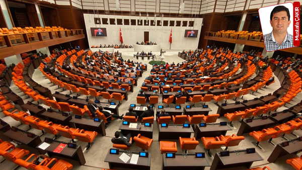 Bugün kuruluşunun 106. yılını kutladığımız TBMM’nin son yıllarda kabul ettiği yasa sayısında azalma var: Meclis’in performansı düştü